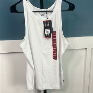 GAP White Sleeveless Tank Top Classic Style